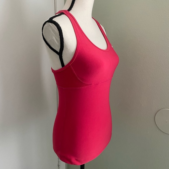Nike Athletic Women’s Tank Top - Picture 5 of 10